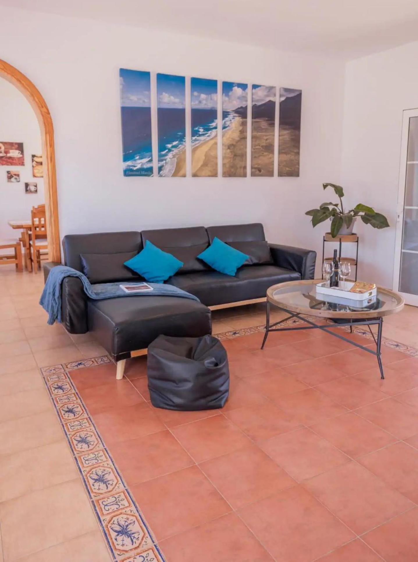 Casa Amaya - Spacious House With Pool, Large Garden, Bbq, 2 Terraces, And Ideal Location El Charco  Εξωτερικό φωτογραφία