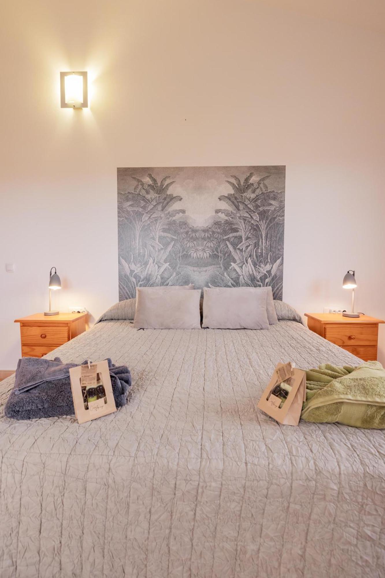 Casa Amaya - Spacious House With Pool, Large Garden, Bbq, 2 Terraces, And Ideal Location El Charco  Εξωτερικό φωτογραφία