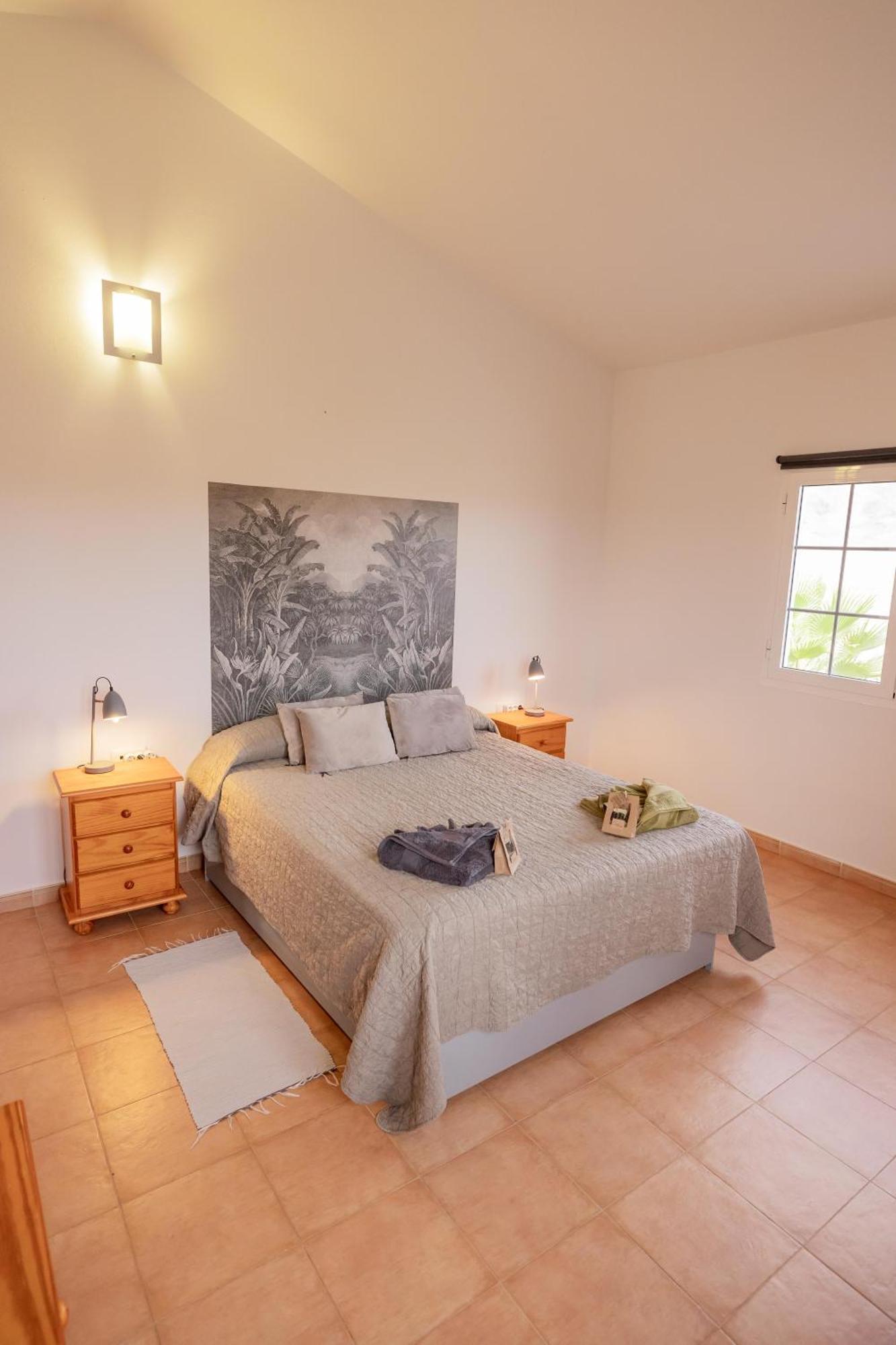 Casa Amaya - Spacious House With Pool, Large Garden, Bbq, 2 Terraces, And Ideal Location El Charco  Εξωτερικό φωτογραφία